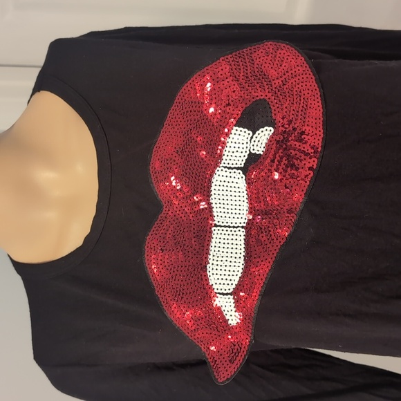 Cotton top with lips - Picture 2 of 3